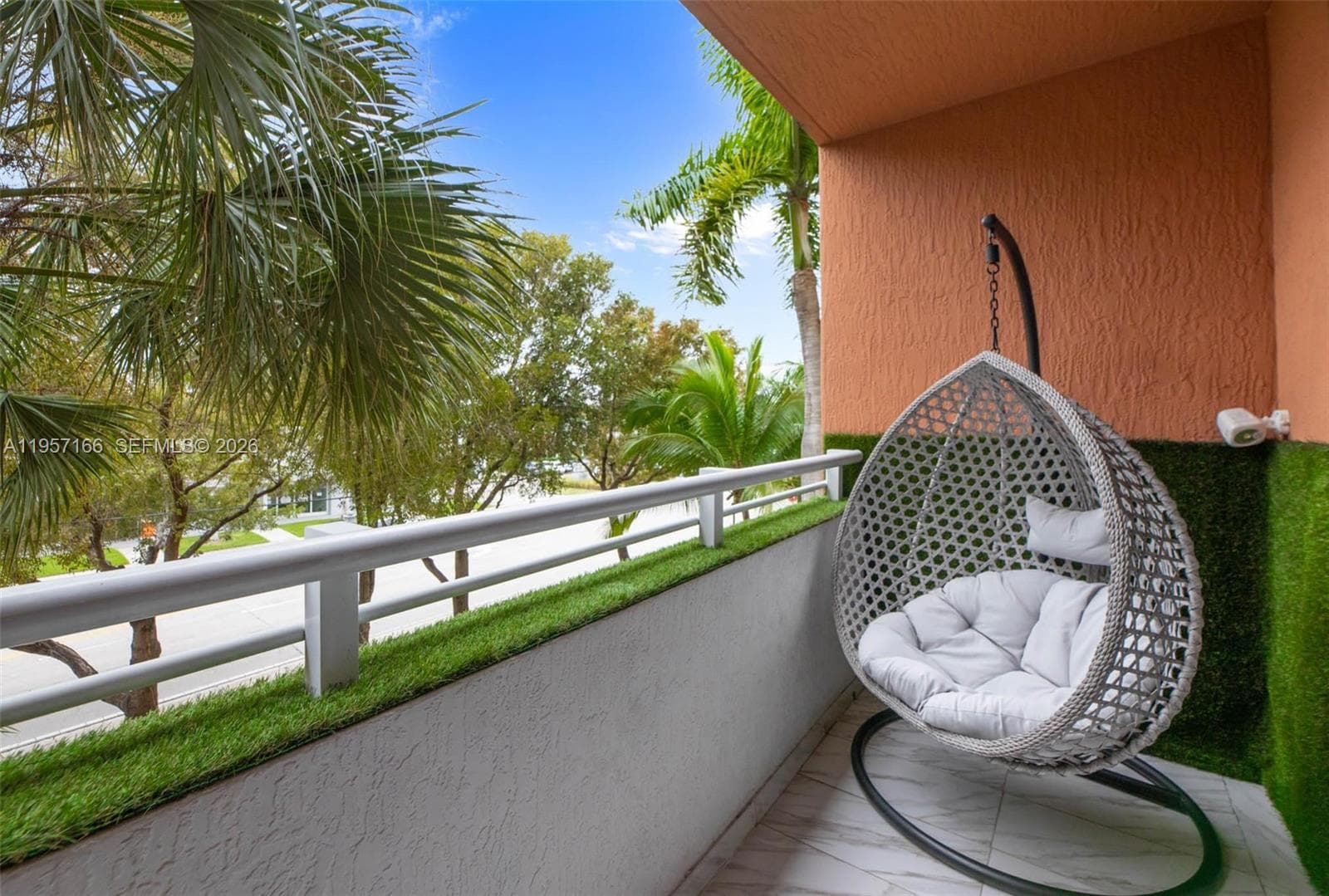 2775 NE 187th St # 215, Aventura FL 33180 — 29