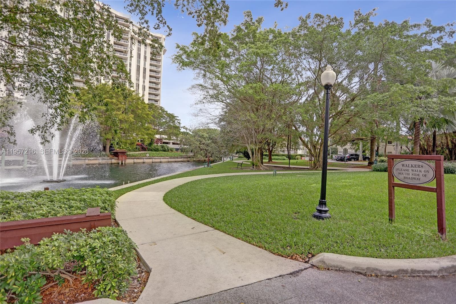1000 Quayside Ter # 1402, Miami FL 33138 — 72