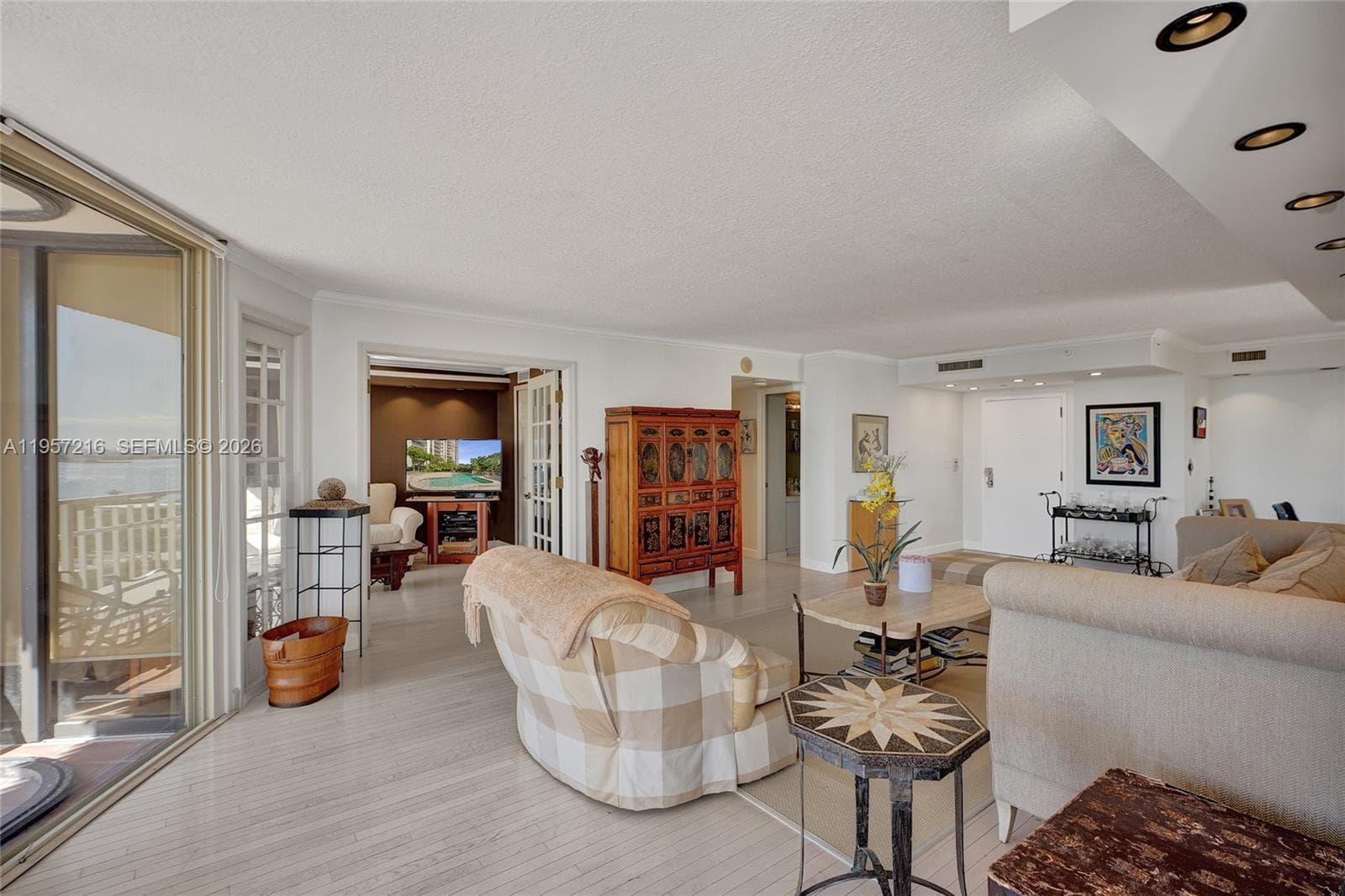 1000 Quayside Ter # 1402, Miami FL 33138 — 6