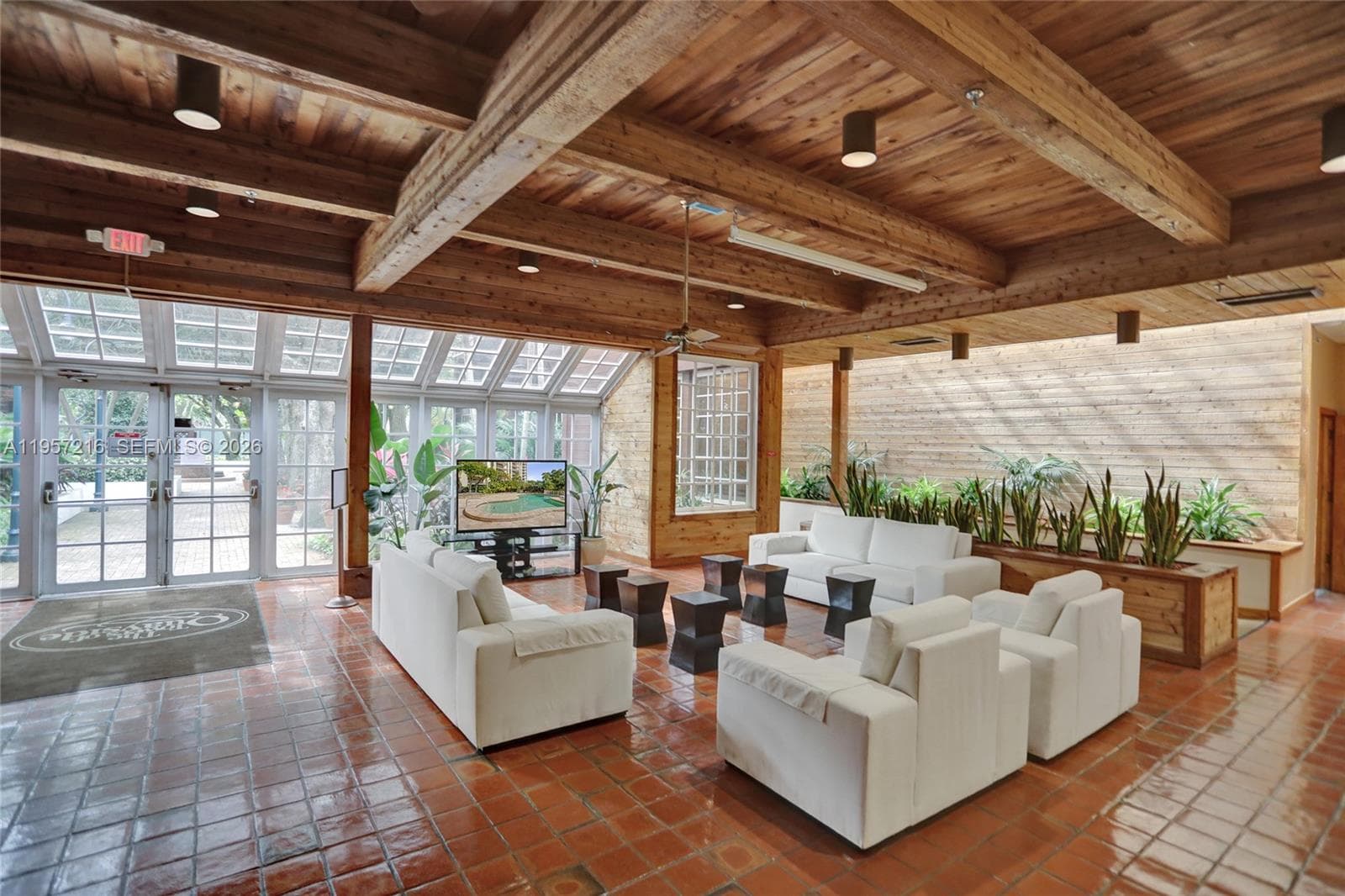 1000 Quayside Ter # 1402, Miami FL 33138 — 76