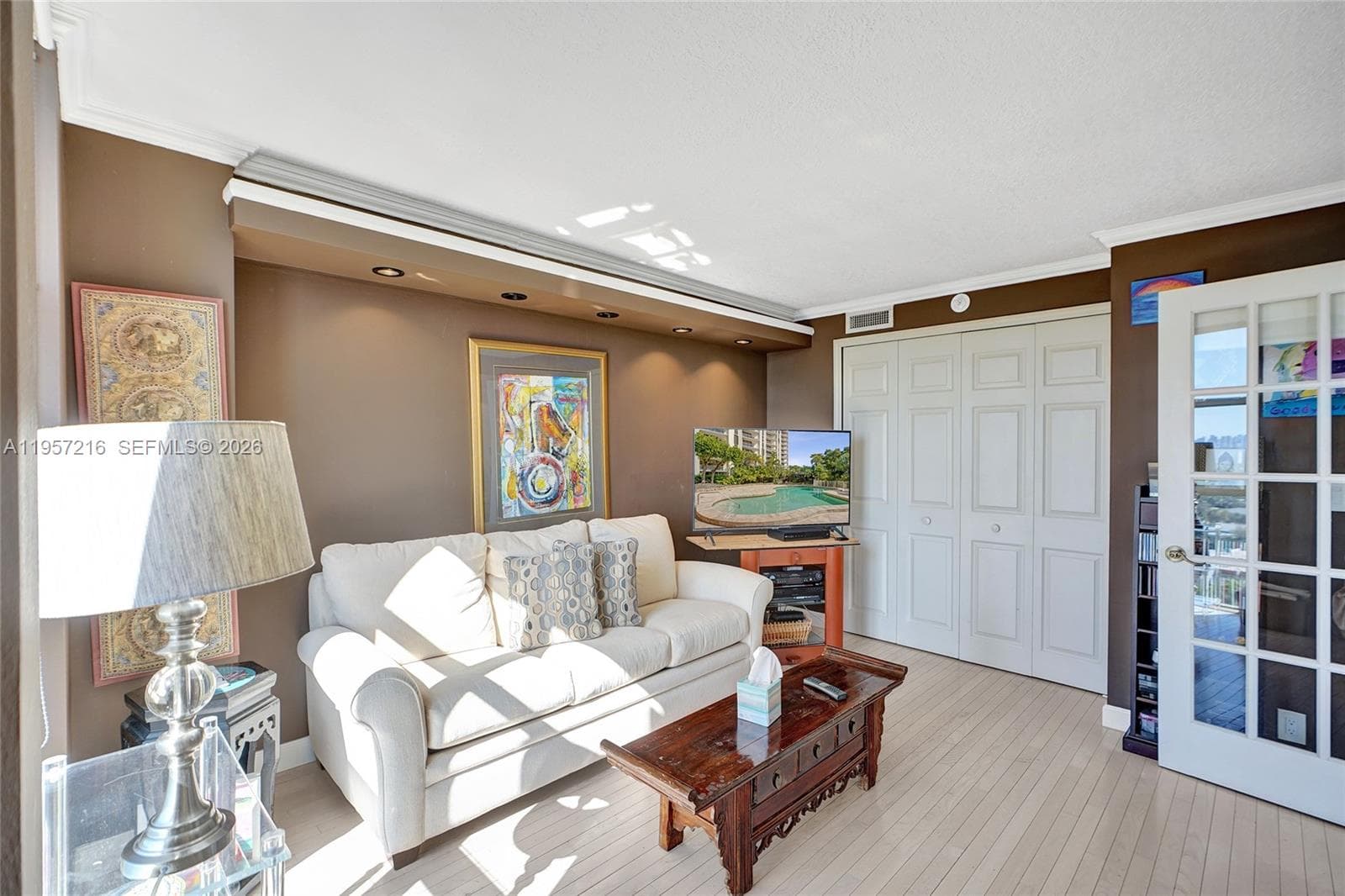 1000 Quayside Ter # 1402, Miami FL 33138 — 24