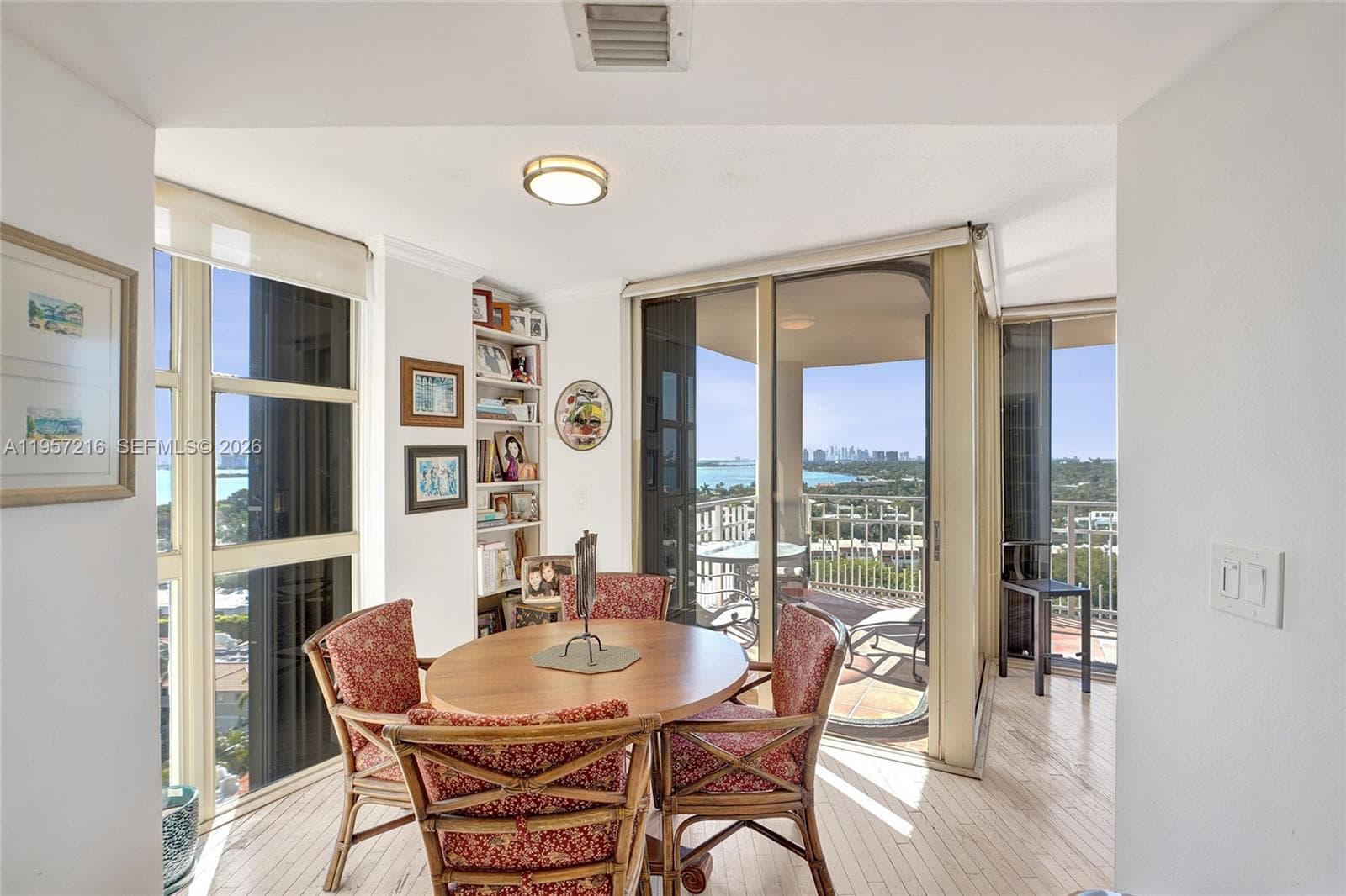 1000 Quayside Ter # 1402, Miami FL 33138 — 15