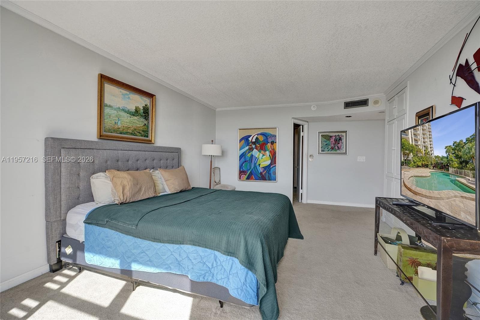 1000 Quayside Ter # 1402, Miami FL 33138 — 31