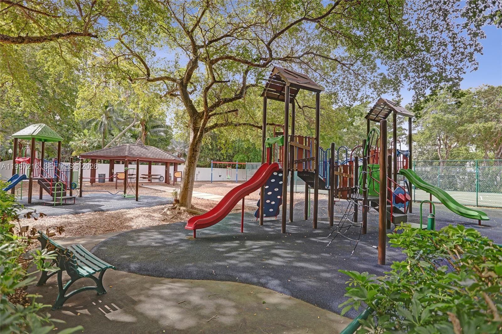 1000 Quayside Ter # 1402, Miami FL 33138 — 93