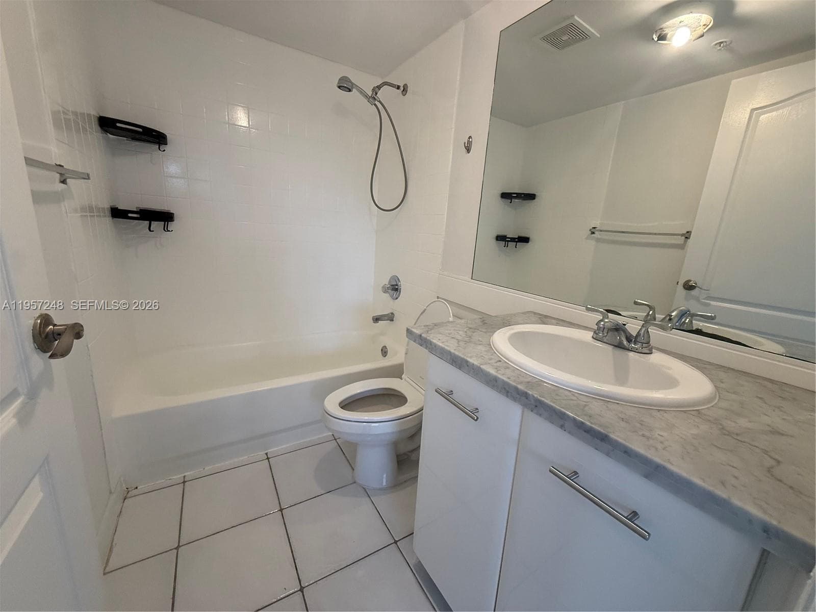 3052 SW 27th Ave # 301, Miami FL 33133 — 14