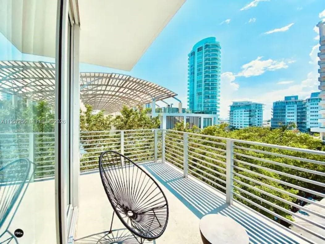 6080 Collins Avenue, Miami Beach FL 33140 — 6