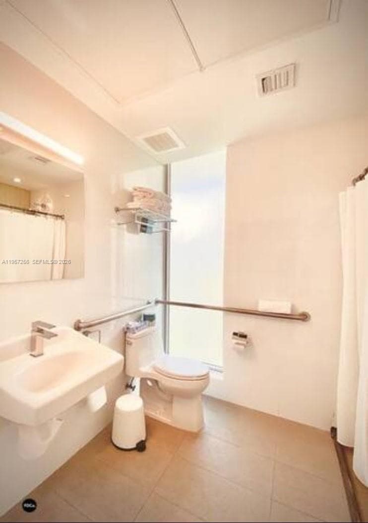 6080 Collins Avenue, Miami Beach FL 33140 — 17