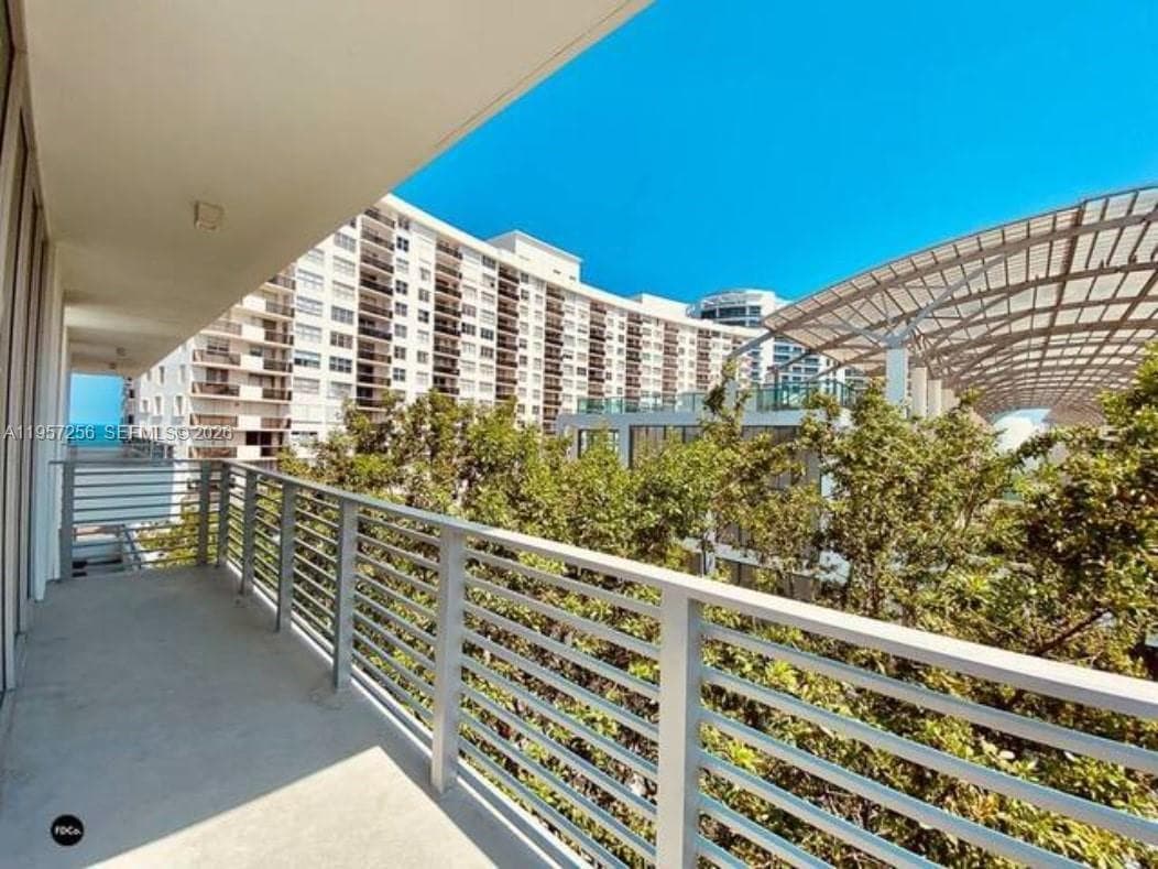 6080 Collins Avenue, Miami Beach FL 33140 — 8