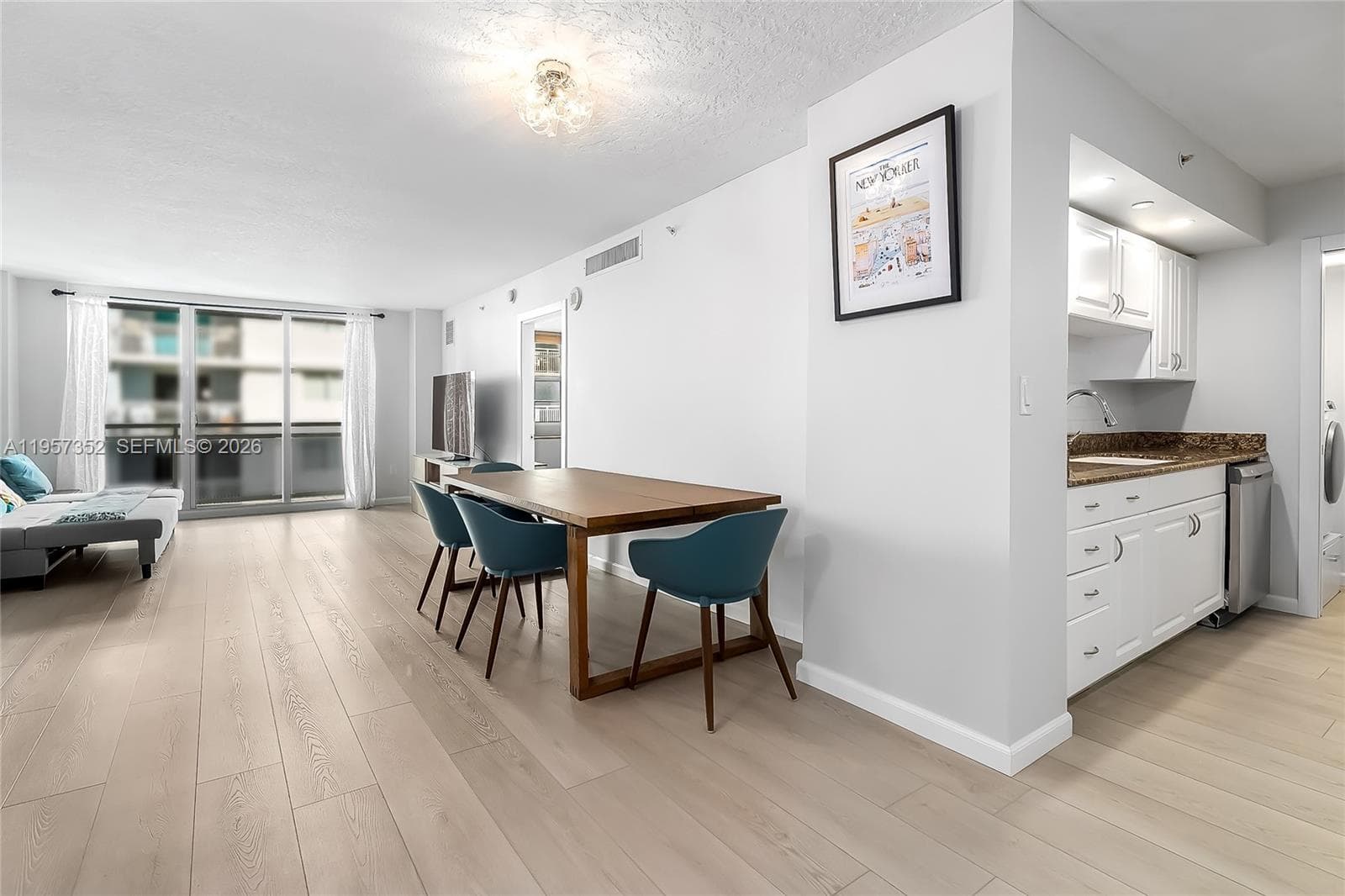 6917 Collins Ave # 1106, Miami Beach FL 33141 — 6