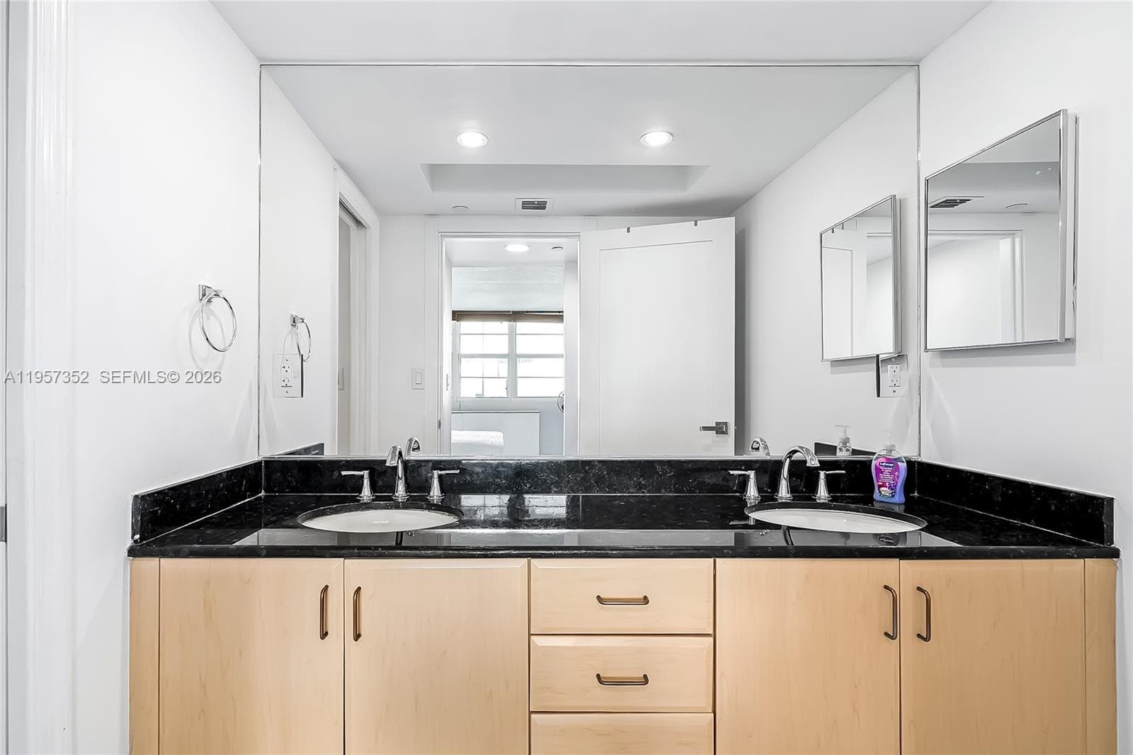 6917 Collins Ave # 1106, Miami Beach FL 33141 — 14