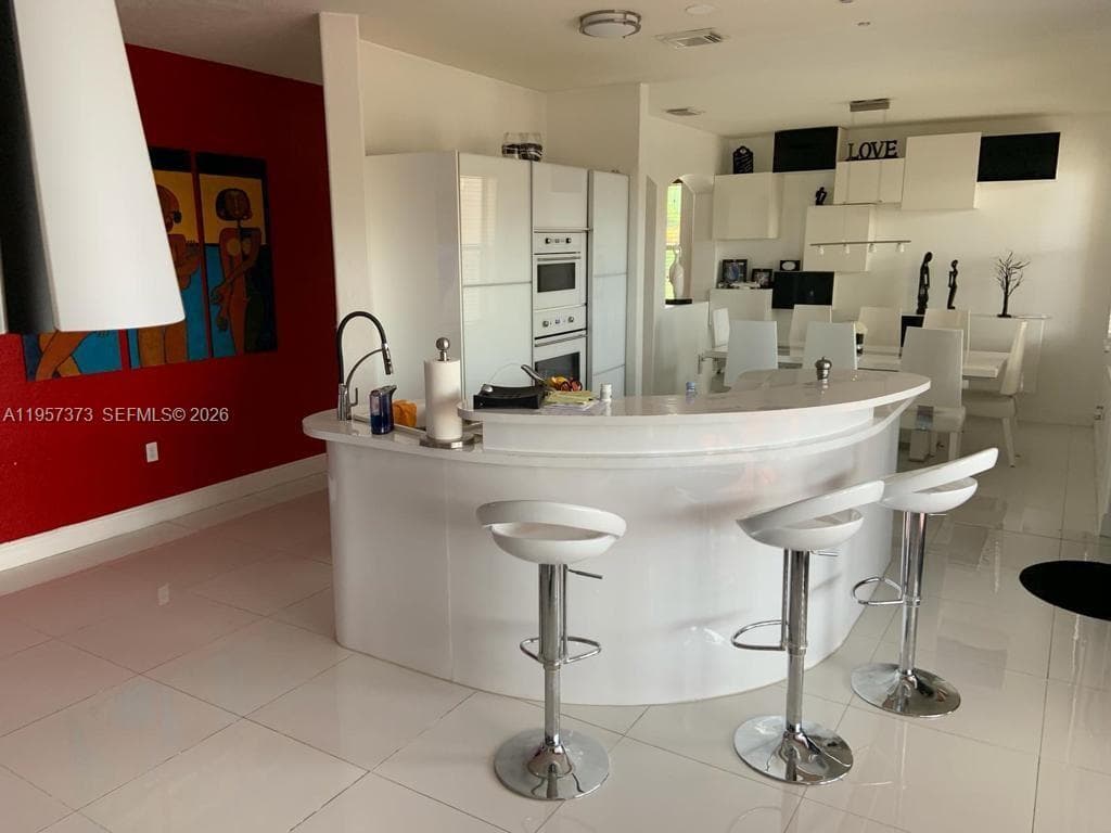 7586 NW 113th Path, Doral FL 33178 — 9