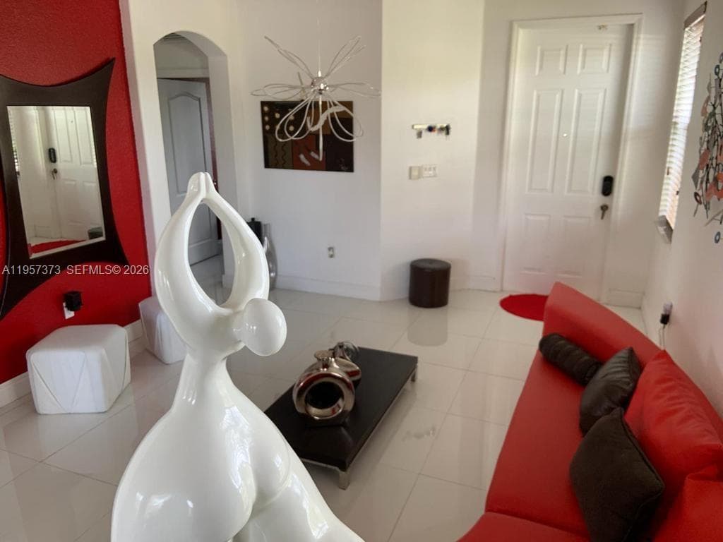 7586 NW 113th Path, Doral FL 33178 — 8