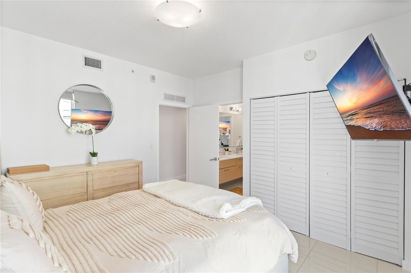 600 NE 27th Street # 2301, Miami FL 33137 — 46