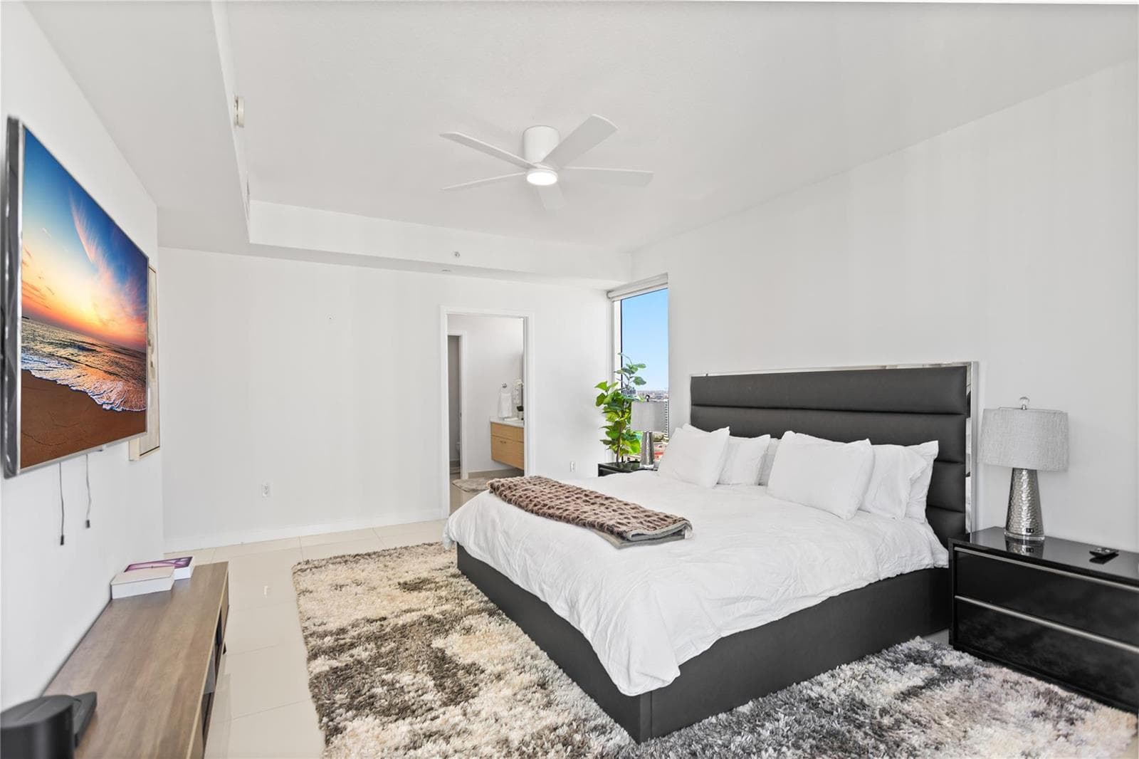 600 NE 27th Street # 2301, Miami FL 33137 — 17