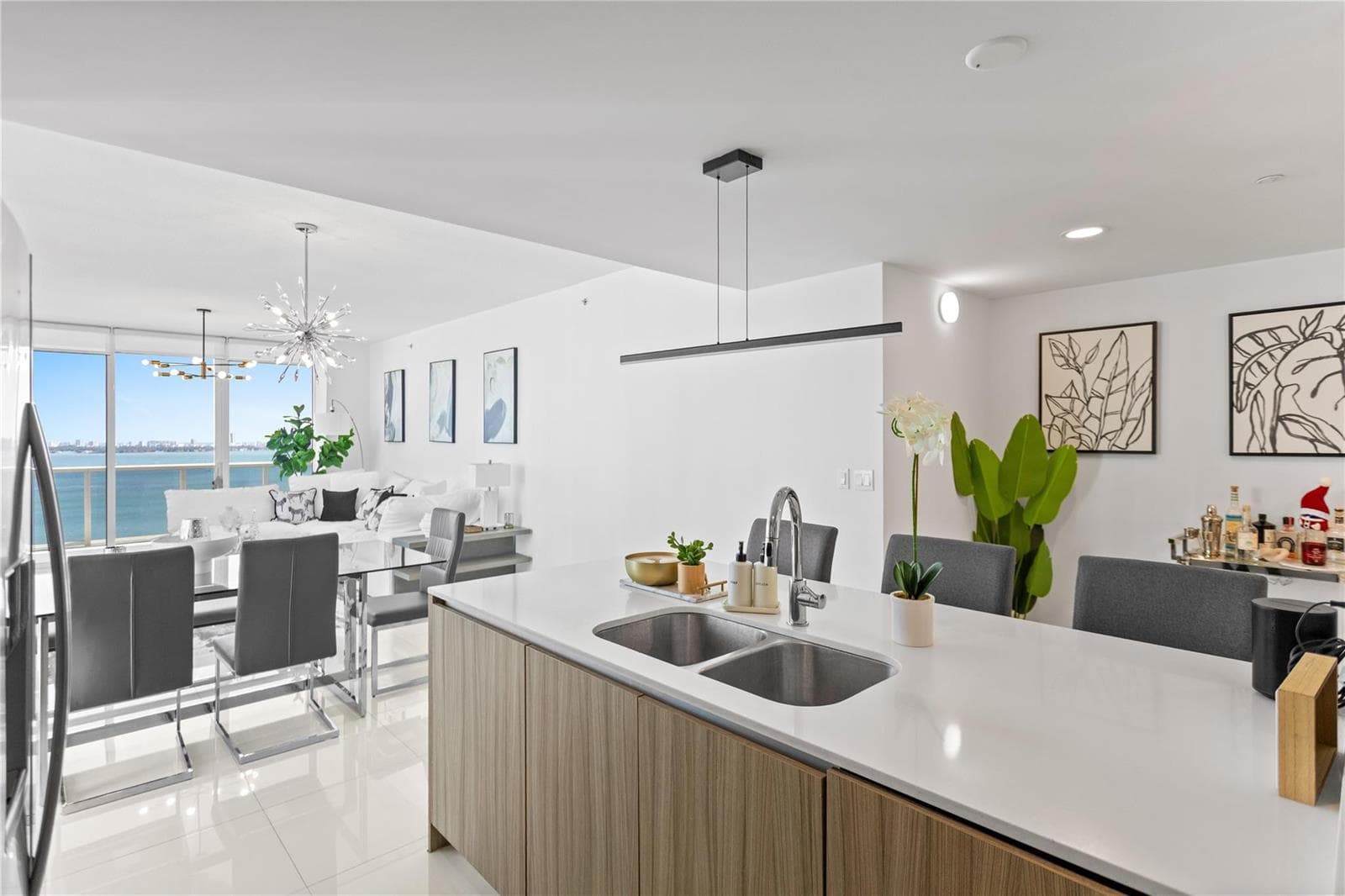 600 NE 27th Street # 2301, Miami FL 33137 — 26