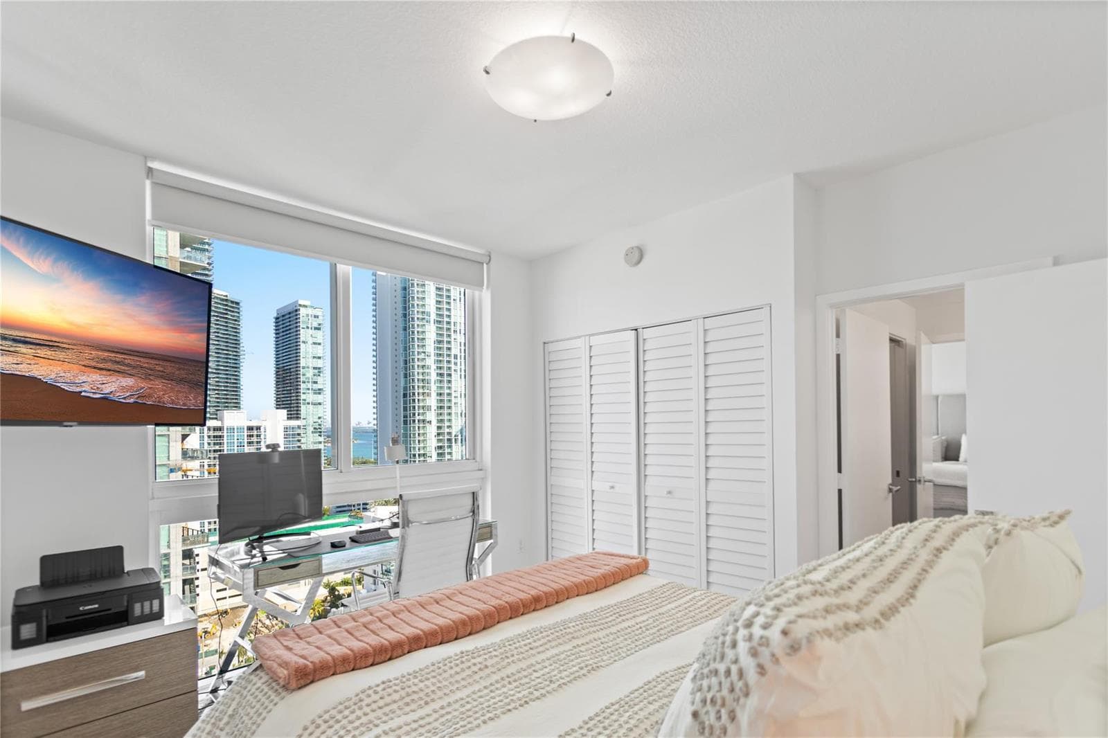 600 NE 27th Street # 2301, Miami FL 33137 — 24