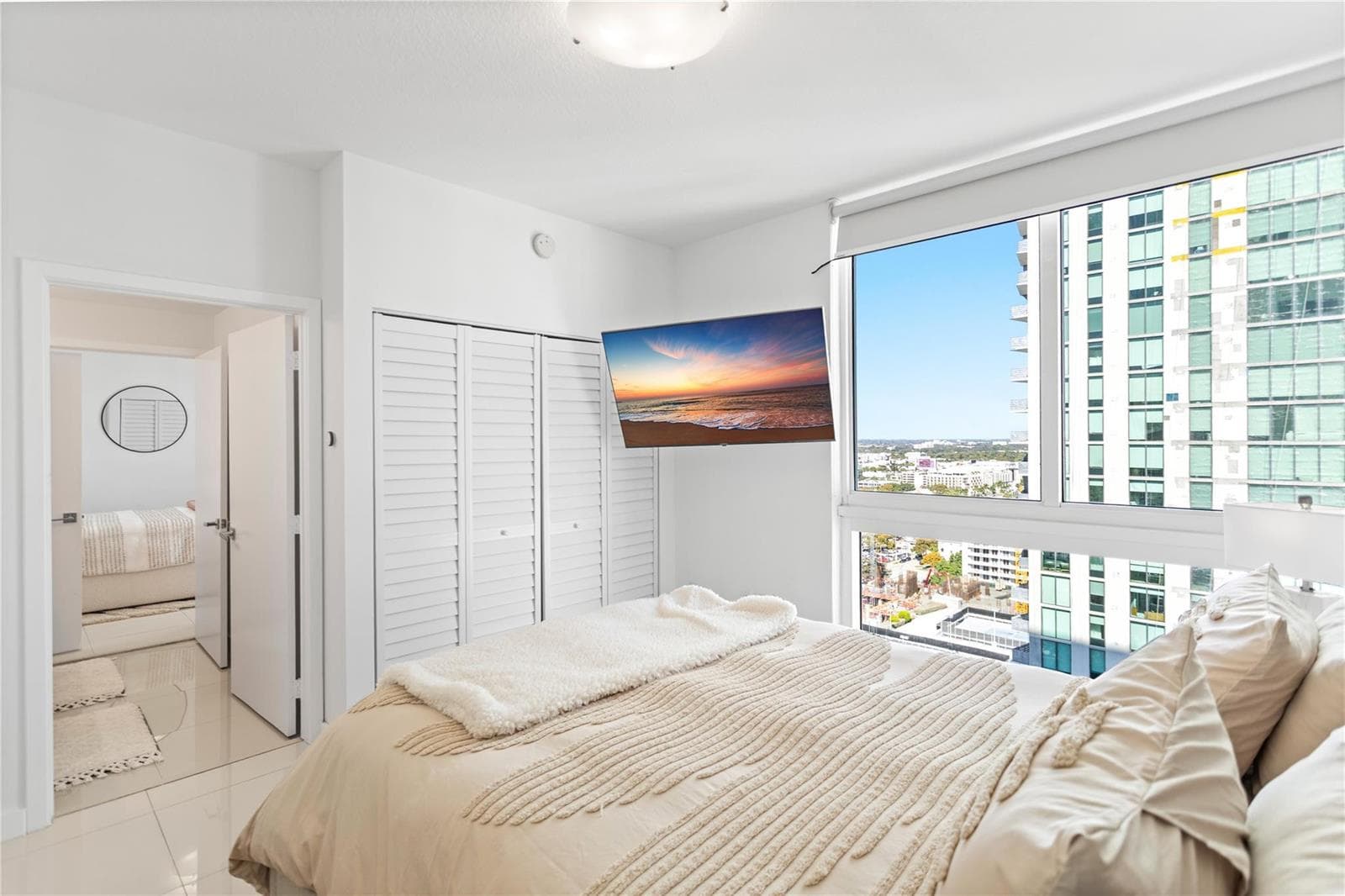 600 NE 27th Street # 2301, Miami FL 33137 — 65
