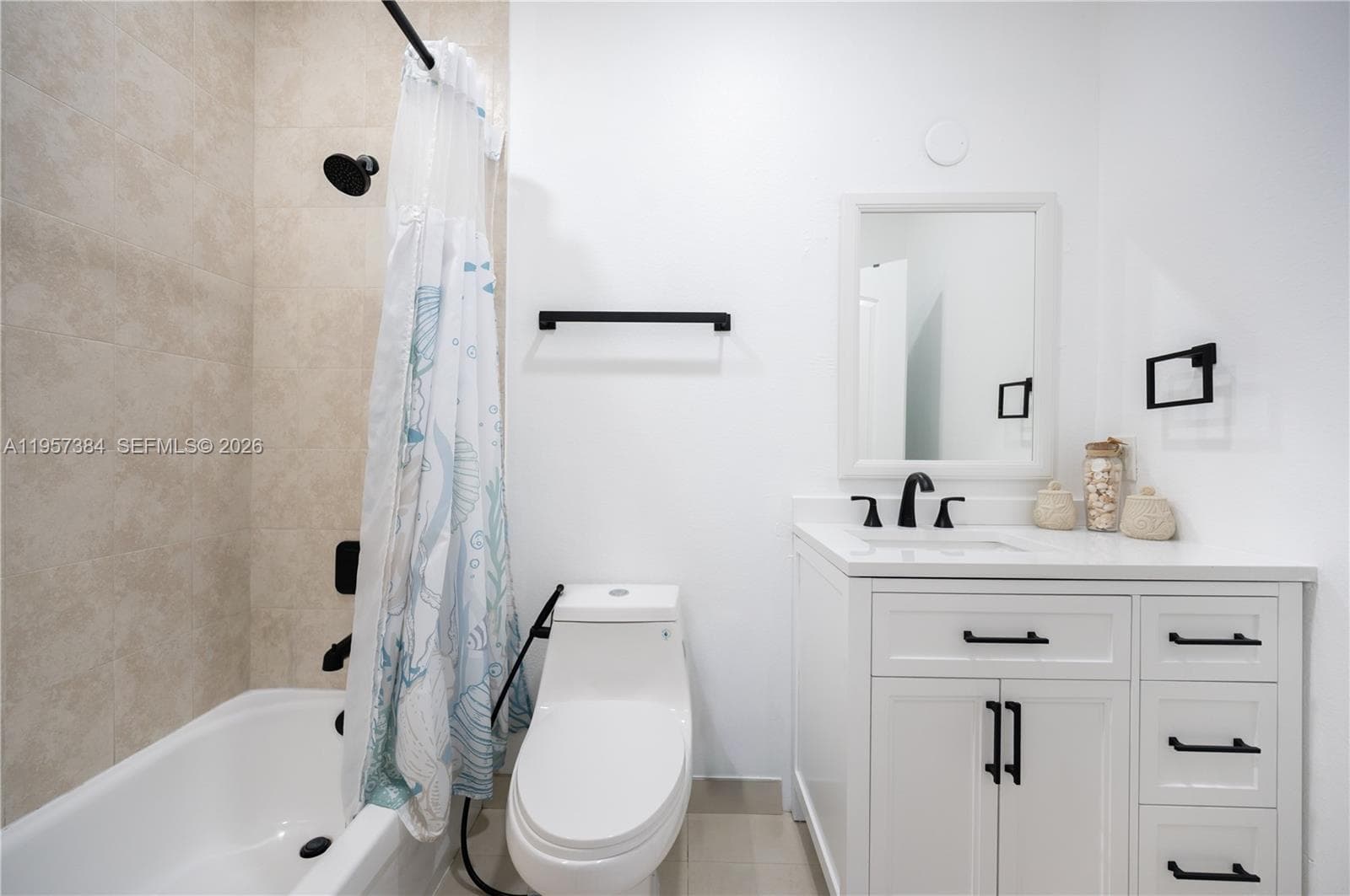 1046 NE 17th Ter, Homestead FL 33033 — 33