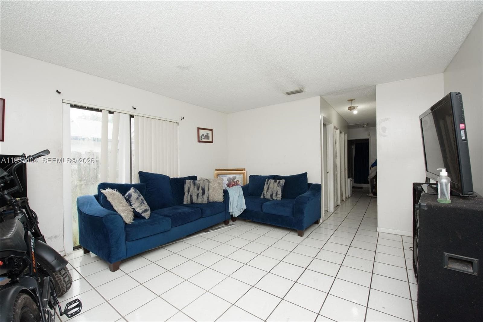 20117 SW 88th Ct, Cutler Bay FL 33189 — 22