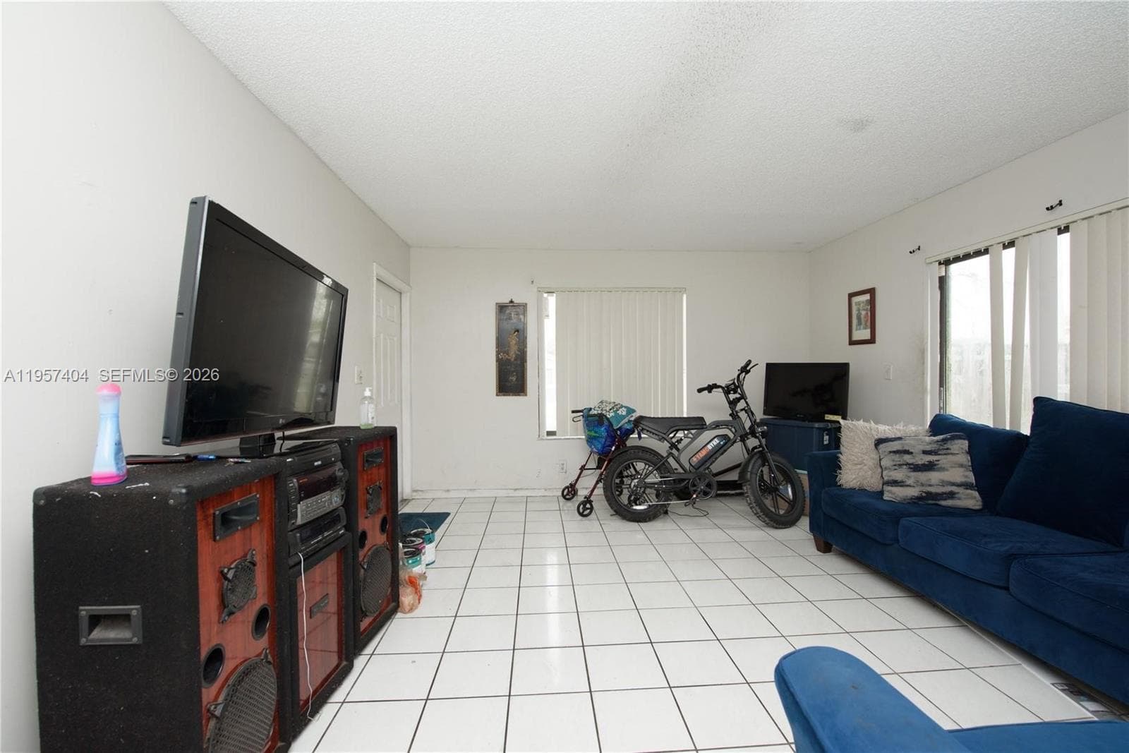 20117 SW 88th Ct, Cutler Bay FL 33189 — 21