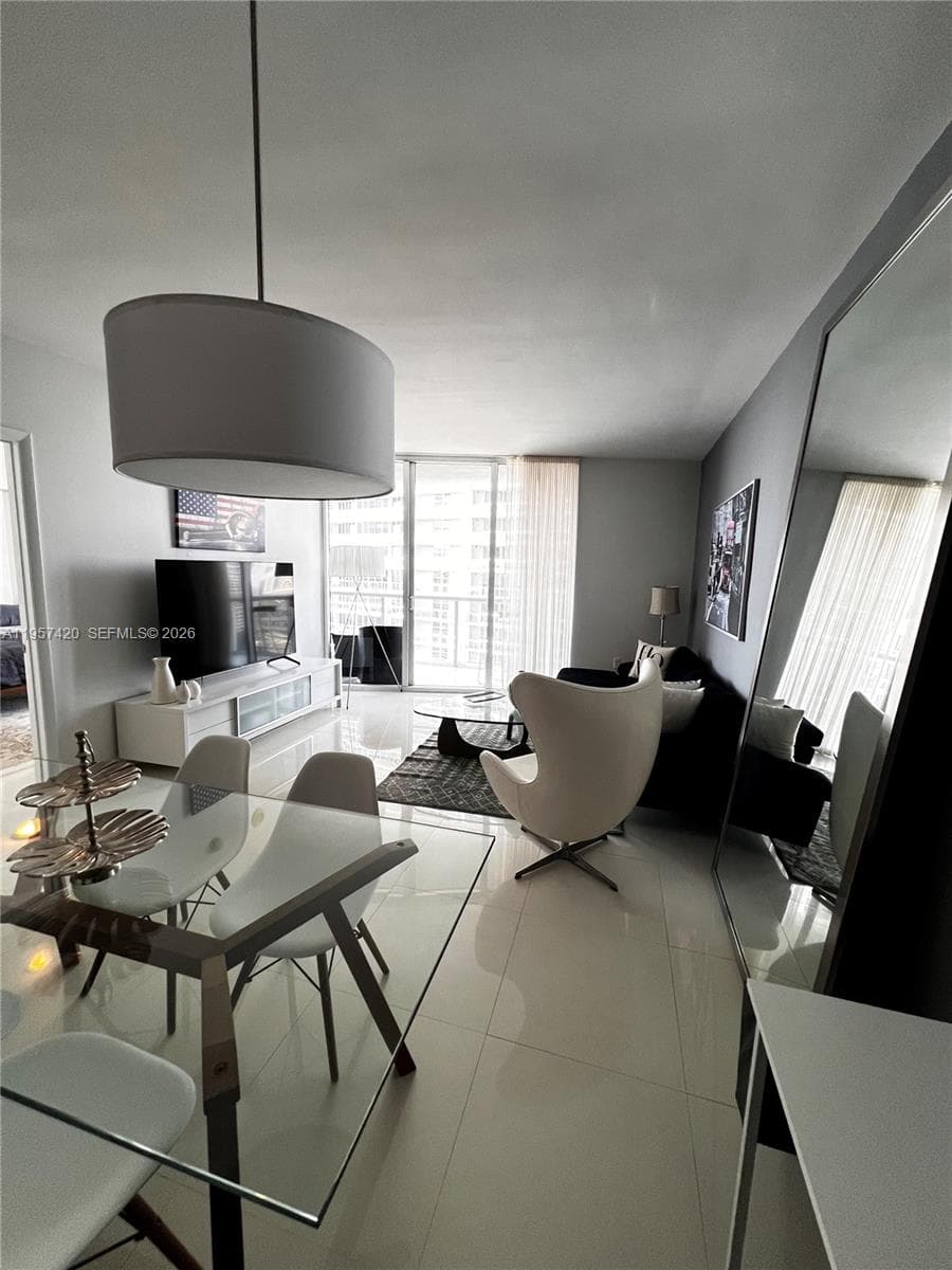 475 Brickell Ave # 4511, Miami FL 33131 — 6