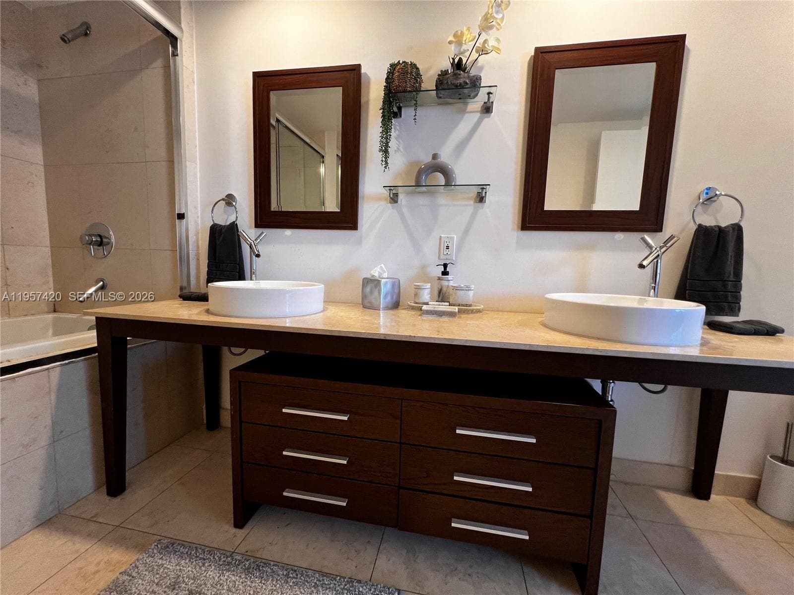 475 Brickell Ave # 4511, Miami FL 33131 — 28