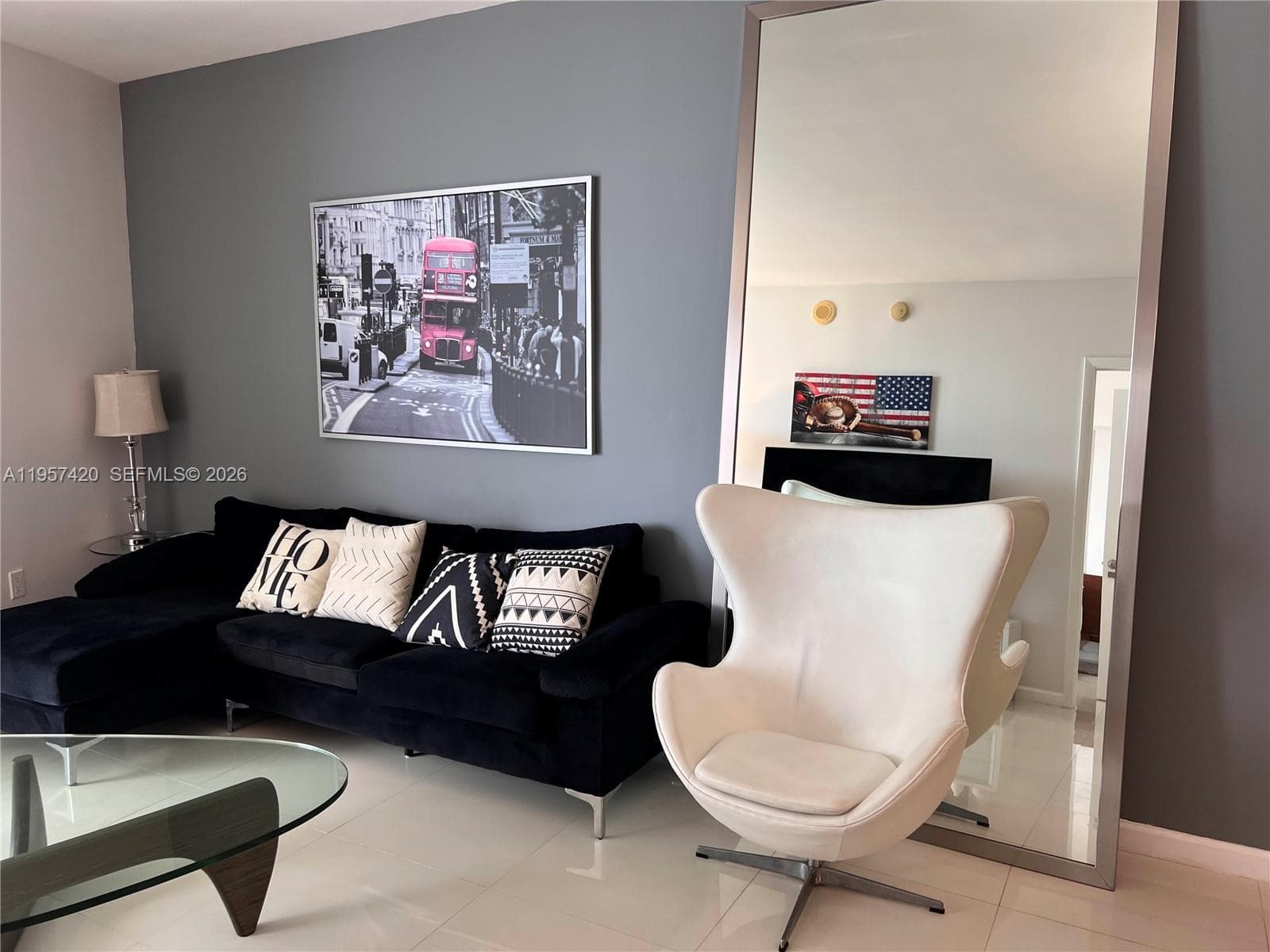475 Brickell Ave # 4511, Miami FL 33131 — 5