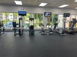 17021 N Bay Rd # 124, Sunny Isles Beach FL 33160 — 17
