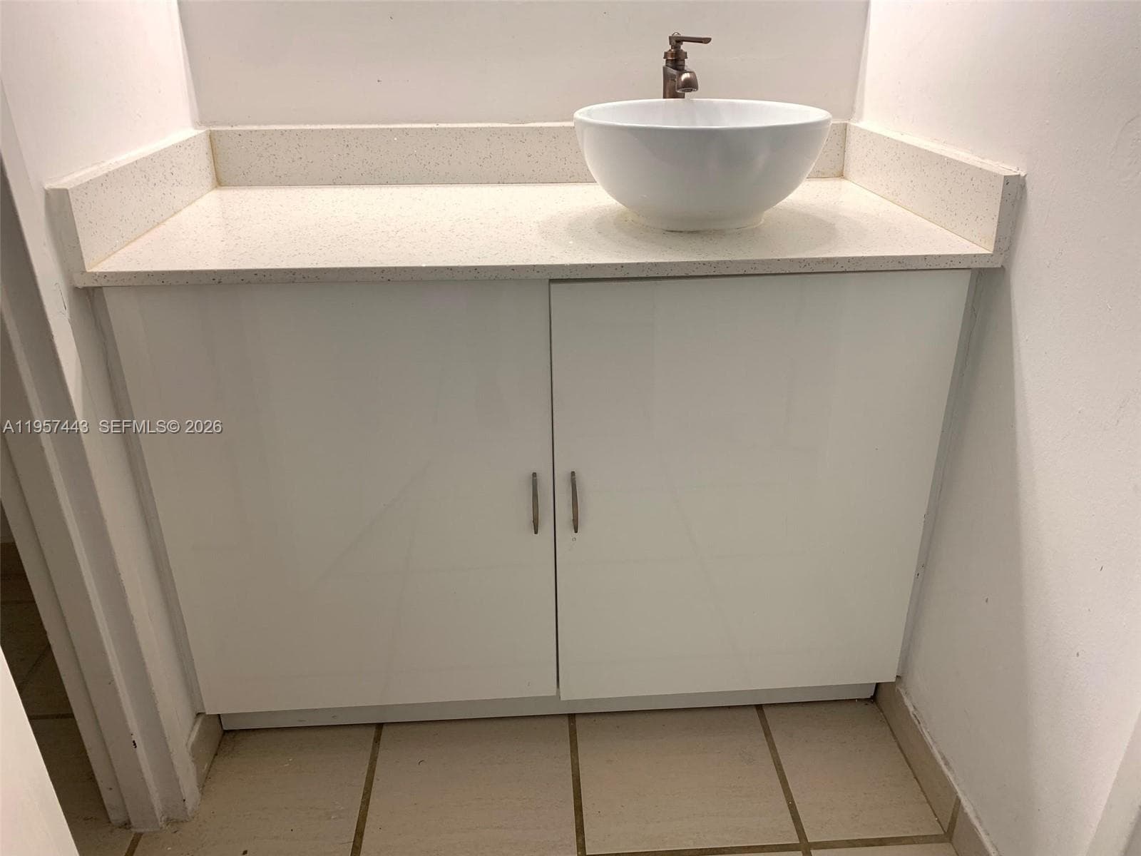 100 Lincoln Rd # 732, Miami Beach FL 33139 — 11