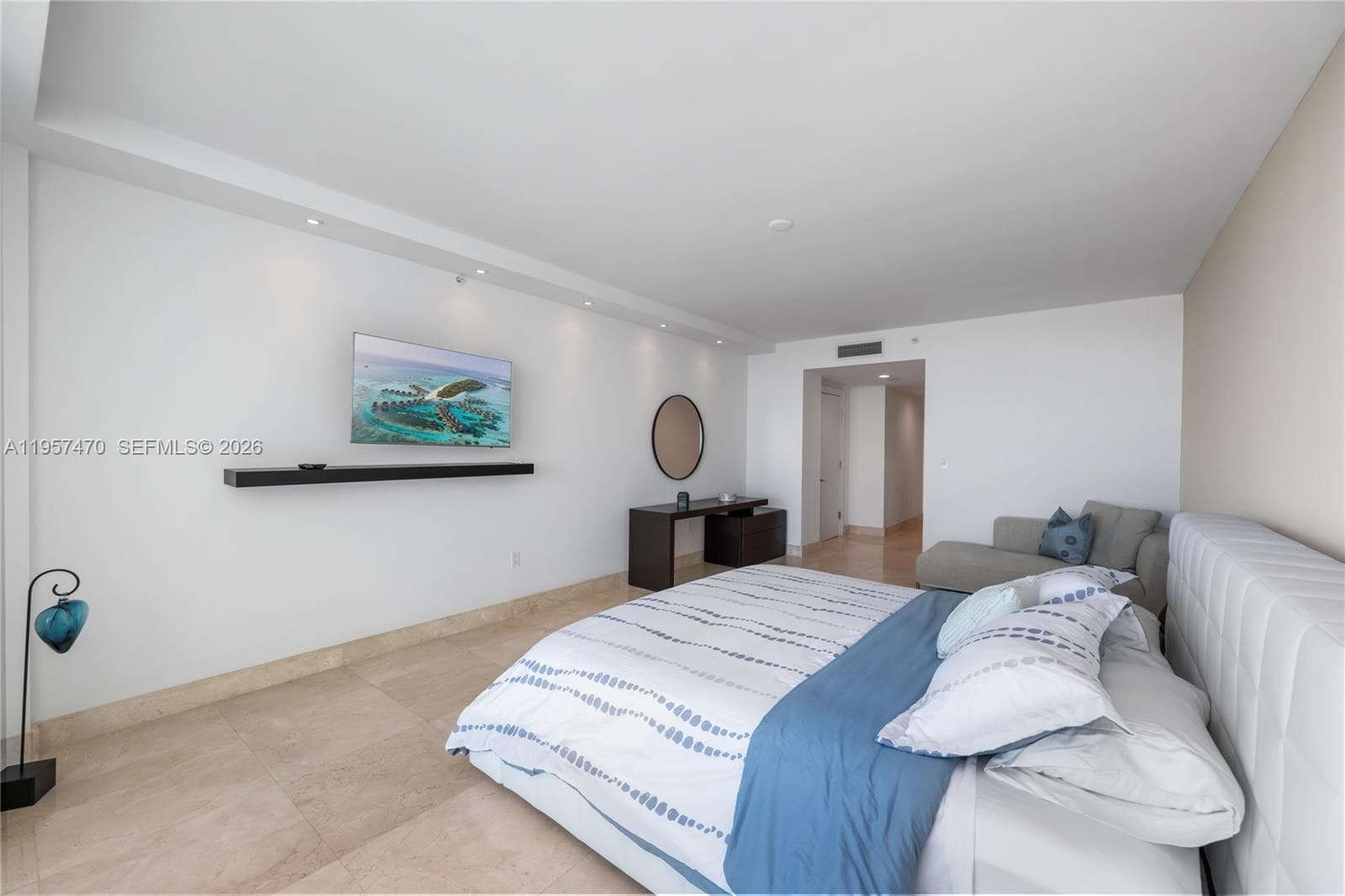 3201 NE 183rd St # 2906, Aventura FL 33160 — 29