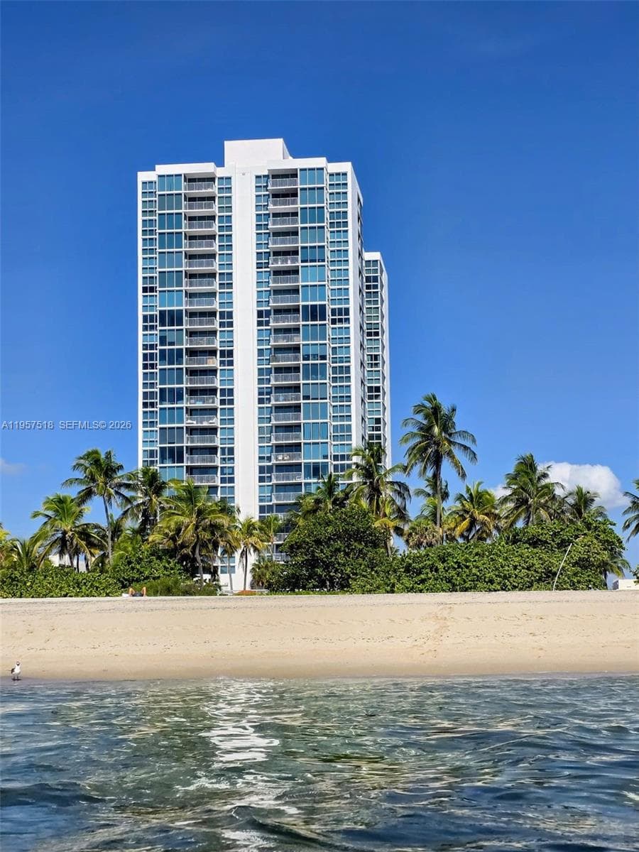 2655 Collins Ave # 2301, Miami Beach FL 33140 — 1