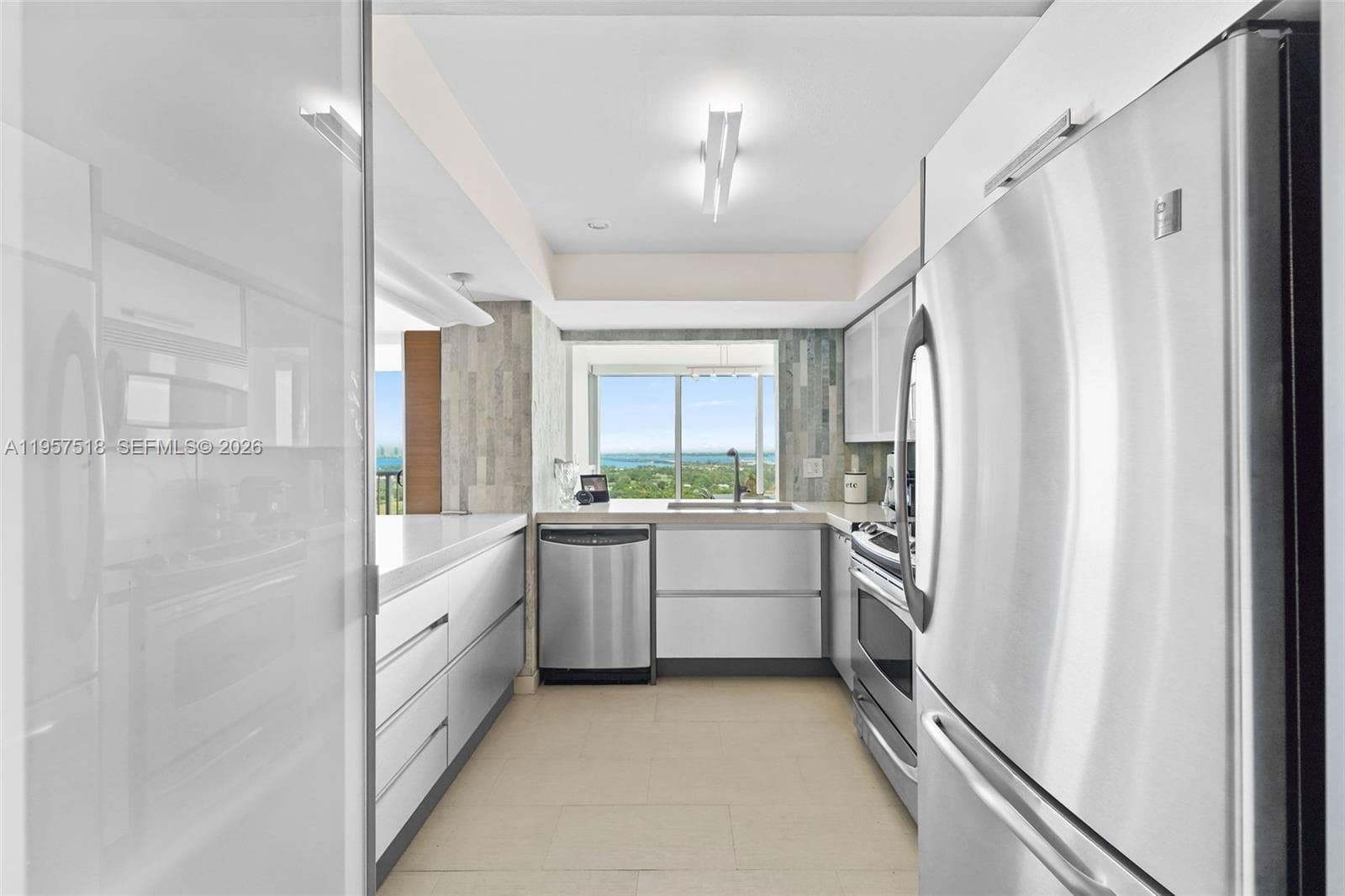 2655 Collins Ave # 2301, Miami Beach FL 33140 — 28