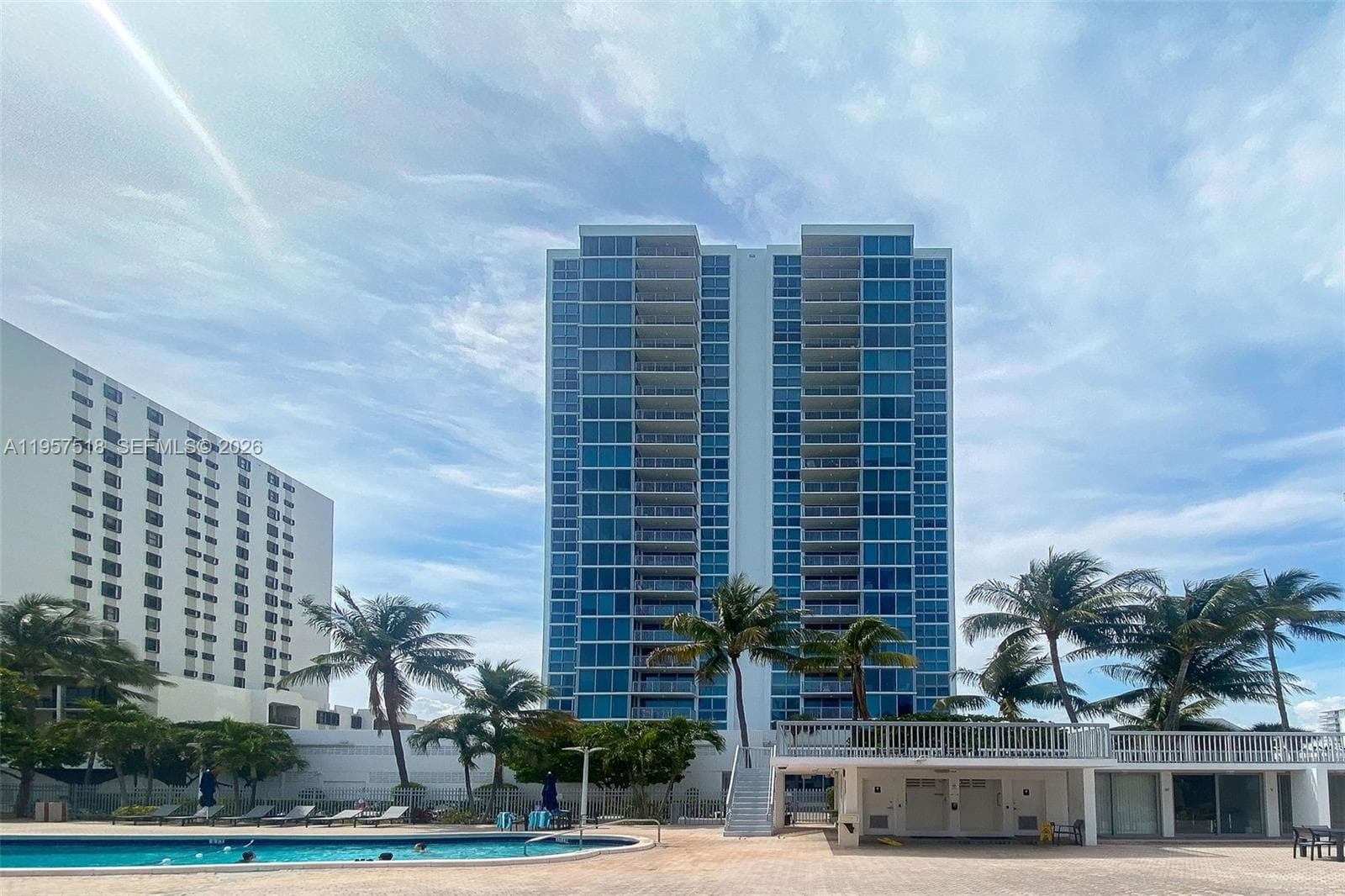 2655 Collins Ave # 2301, Miami Beach FL 33140 — 11