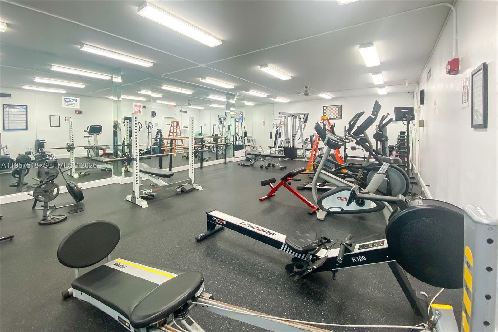 2655 Collins Ave # 2301, Miami Beach FL 33140 — 40