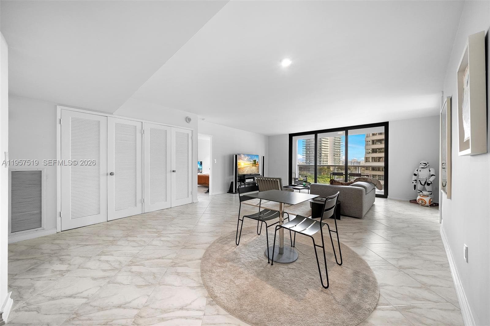 9 Island Ave # 710, Miami Beach FL 33139 — 5