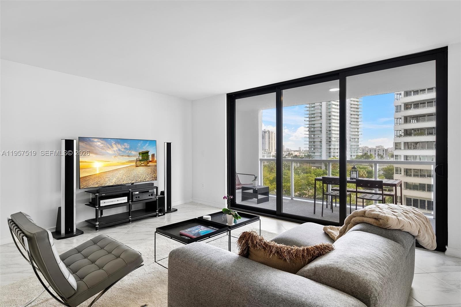 9 Island Ave # 710, Miami Beach FL 33139 — 15