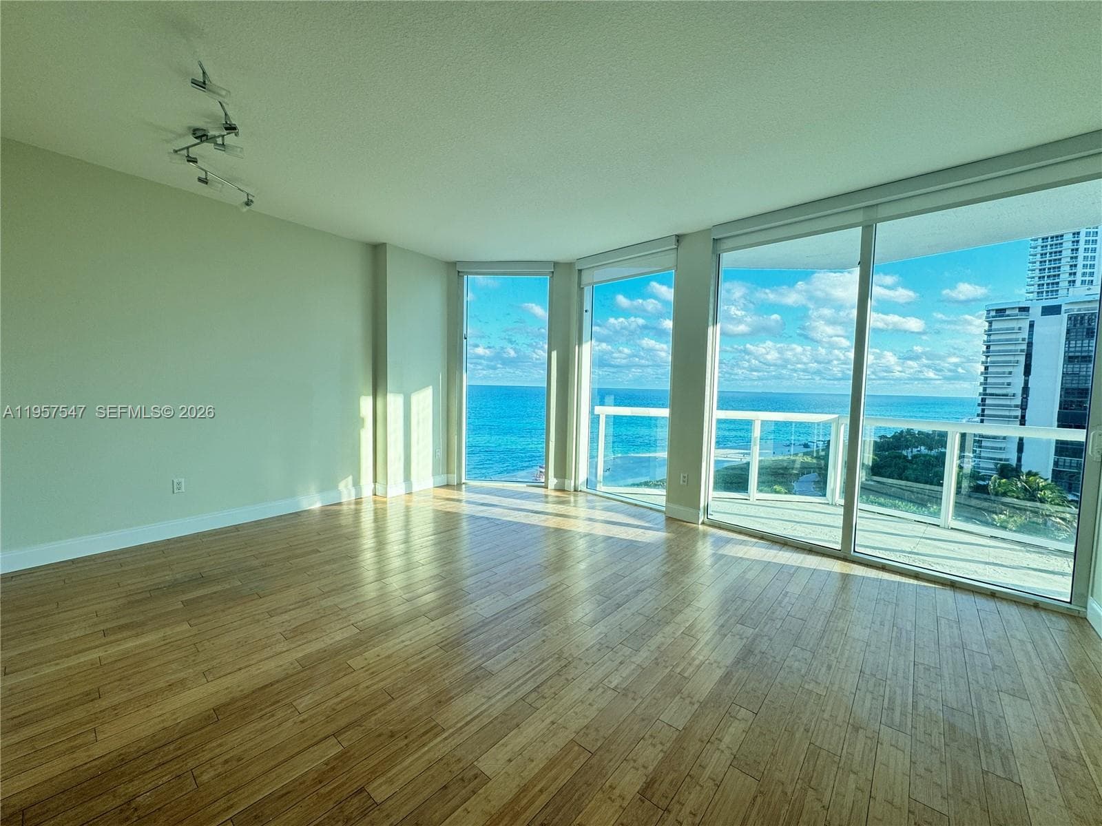 6515 Collins Ave # 905, Miami Beach FL 33141 — 4