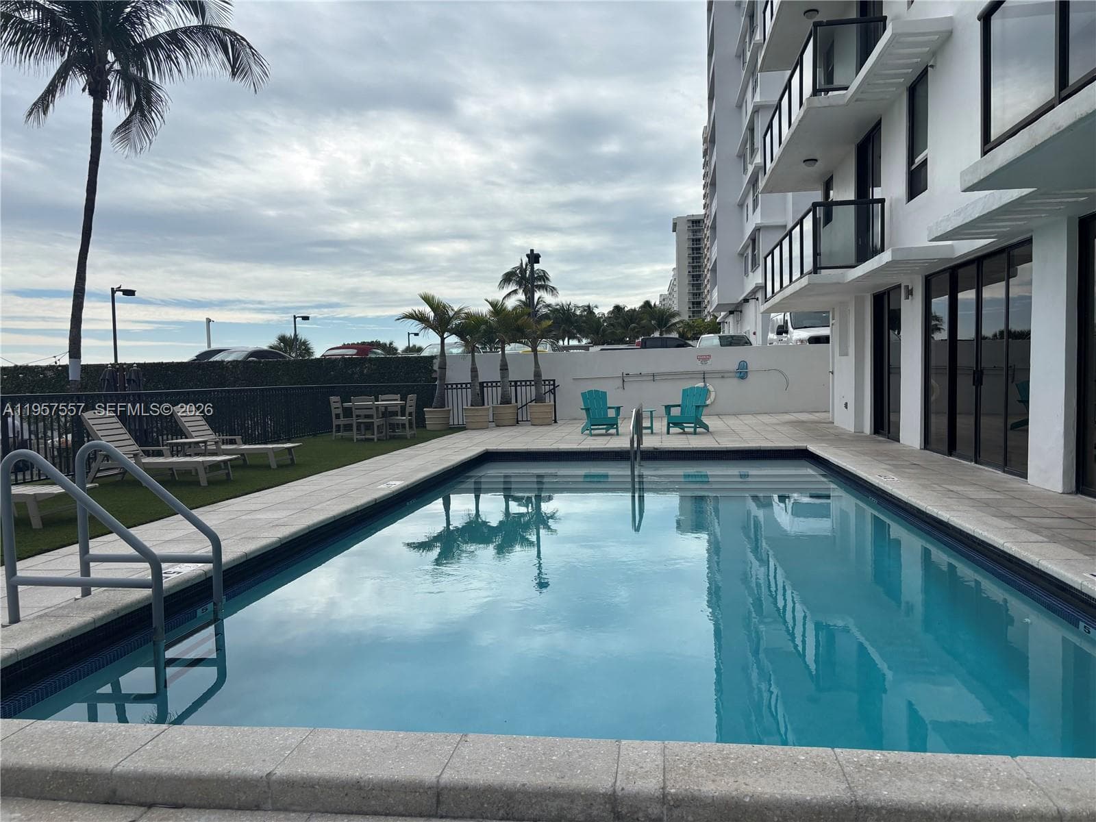 5845 Collins Ave # 106, Miami Beach FL 33140 — 12