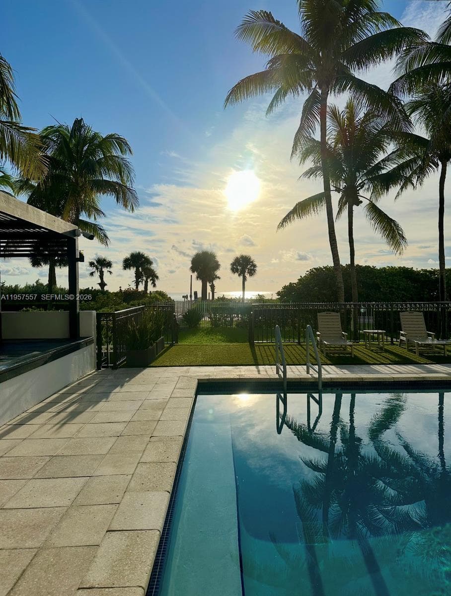 5845 Collins Ave # 106, Miami Beach FL 33140 — 1