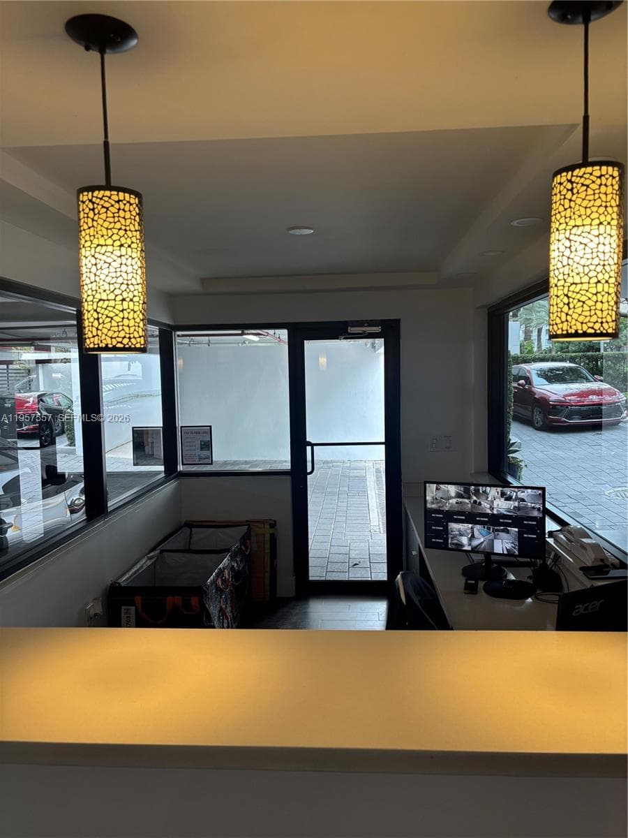 5845 Collins Ave # 106, Miami Beach FL 33140 — 15
