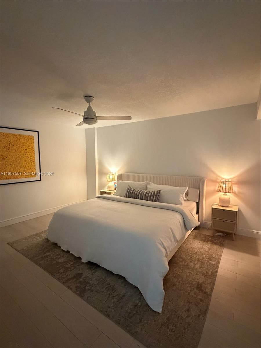 5845 Collins Ave # 106, Miami Beach FL 33140 — 4