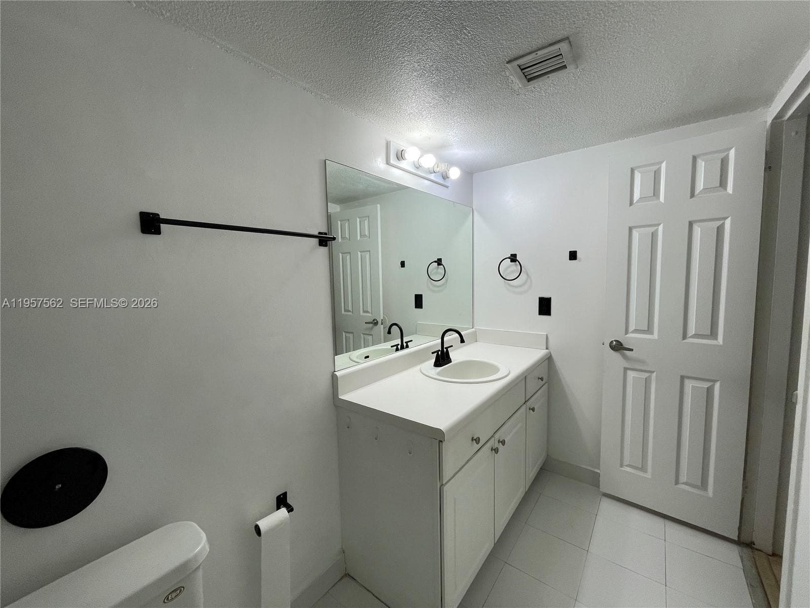 4910 NW 79th Ave # 108, Doral FL 33166 — 23