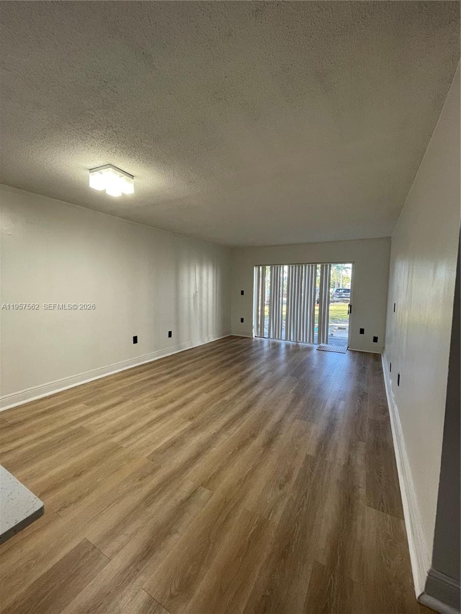 4910 NW 79th Ave # 108, Doral FL 33166 — 7