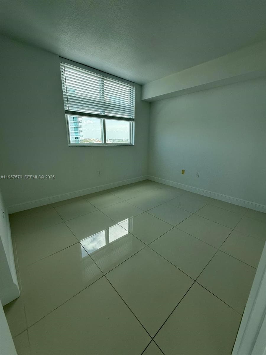 1871 NW S River Dr # 1503, Miami FL 33125 — 16