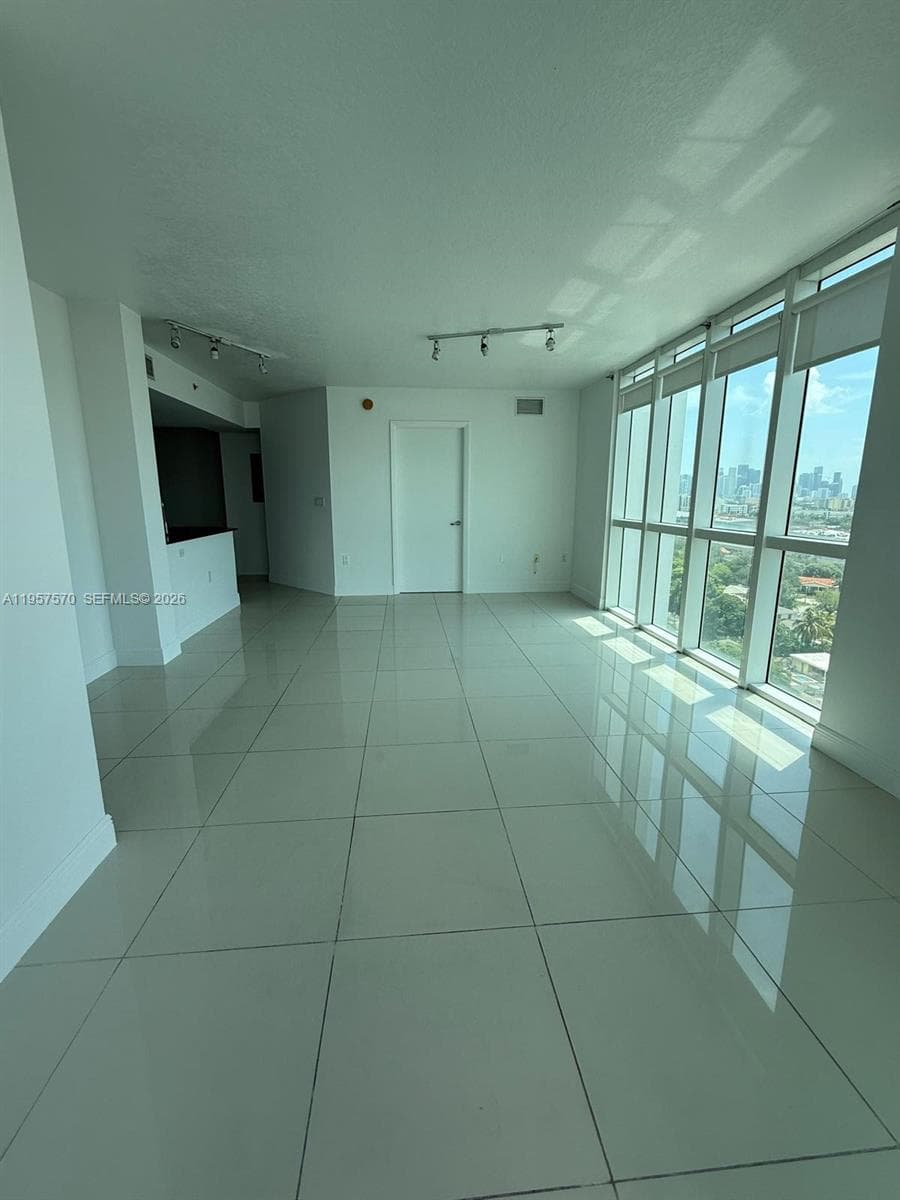 1871 NW S River Dr # 1503, Miami FL 33125 — 3