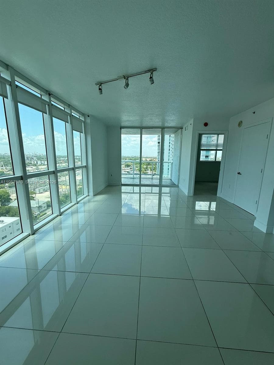 1871 NW S River Dr # 1503, Miami FL 33125 — 1