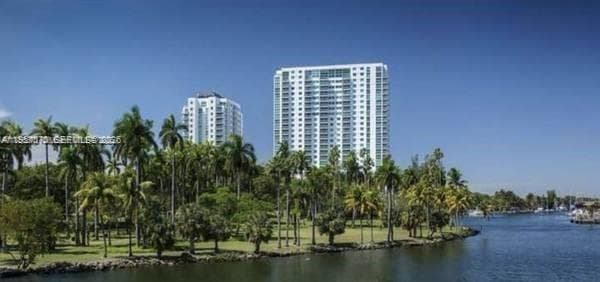 1871 NW S River Dr # 1503, Miami FL 33125 — 18