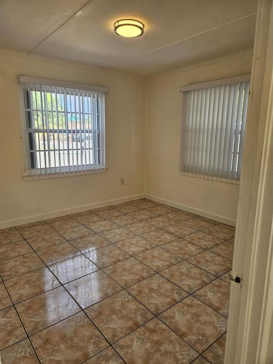 3500 NW 12th Street, Miami FL 33125 — 15