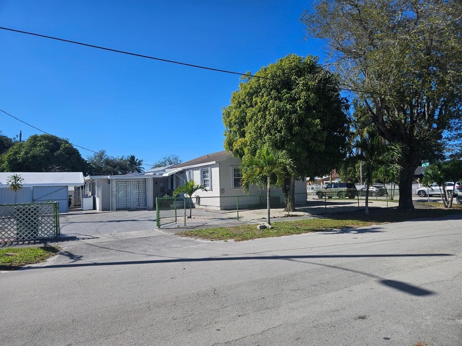 3500 NW 12th Street, Miami FL 33125 — 29