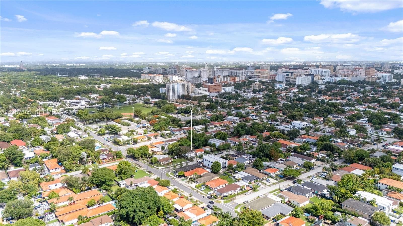 2784 SW 34th Ave, Miami FL 33133 — 43